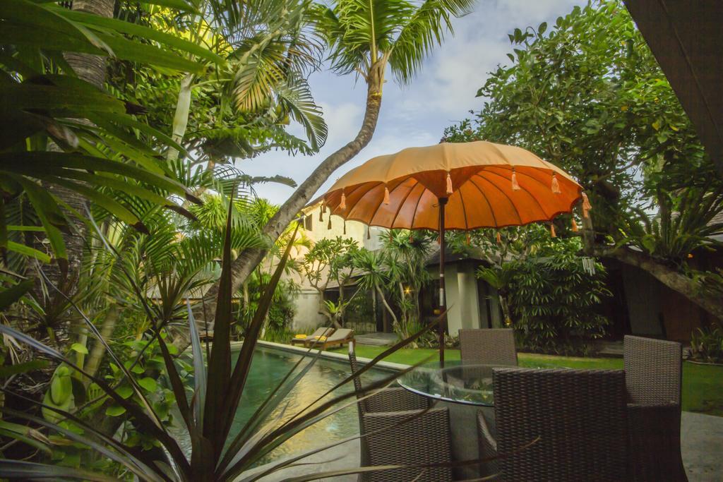 Chimera Villas Seminyak  Ngoại thất bức ảnh