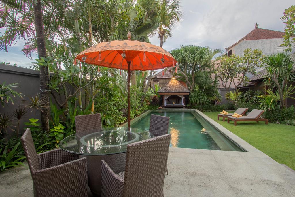 Chimera Villas Seminyak  Ngoại thất bức ảnh